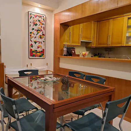 Little Paradise Al -