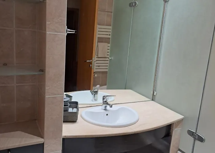 Little Paradise Al -