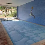 Little Paradise Al - *