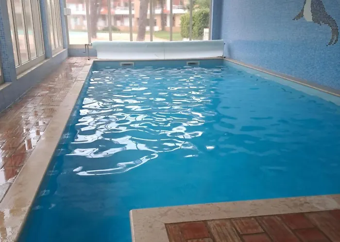 Little Paradise Al -